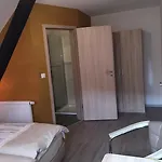 Hotell Zur Dorfschaenke