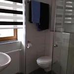 Zur Dorfschaenke Hotell Klotten