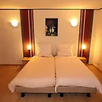Hotell Zur Dorfschaenke Klotten
