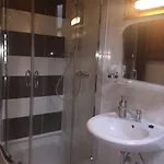 Zur Dorfschaenke 3*