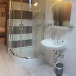 Hotell Zur Dorfschaenke 3*