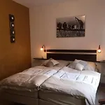 Zur Dorfschaenke Klotten