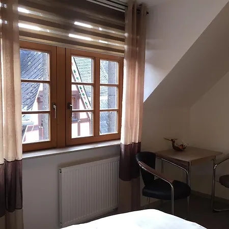 Zur Dorfschaenke Hotel