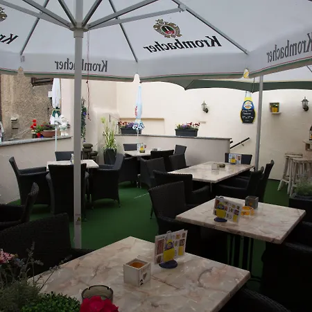 酒店 Zur Dorfschaenke