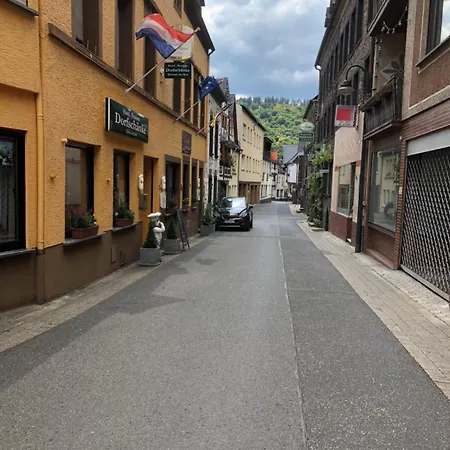 酒店 Zur Dorfschaenke 3*