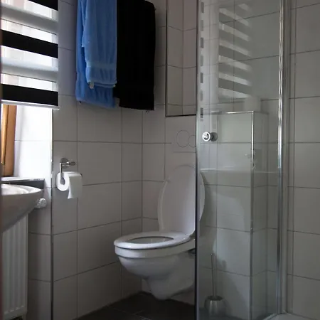 Zur Dorfschaenke Hotel