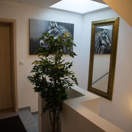 Zur Dorfschaenke Hotel Klotten