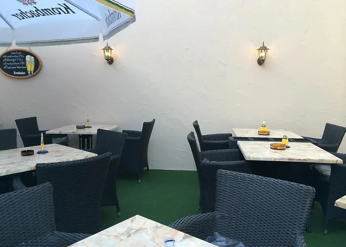 Zur Dorfschaenke 3* Klotten