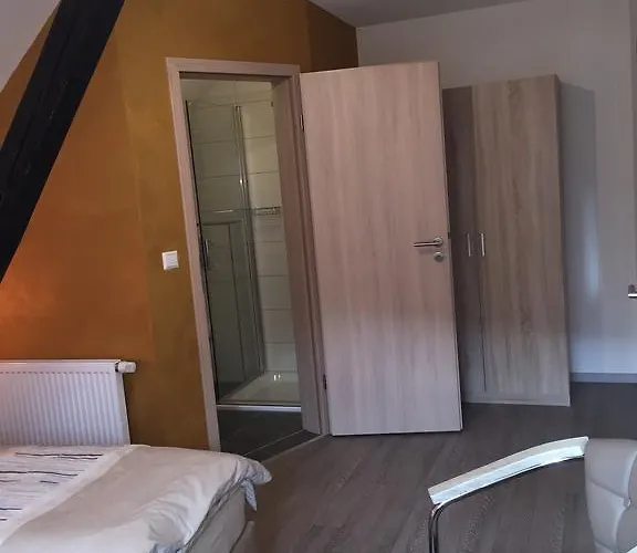 Otel Zur Dorfschaenke