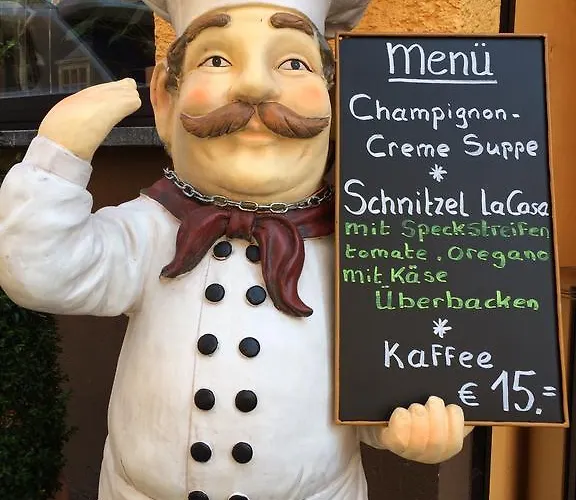 Zur Dorfschaenke 3* Klotten