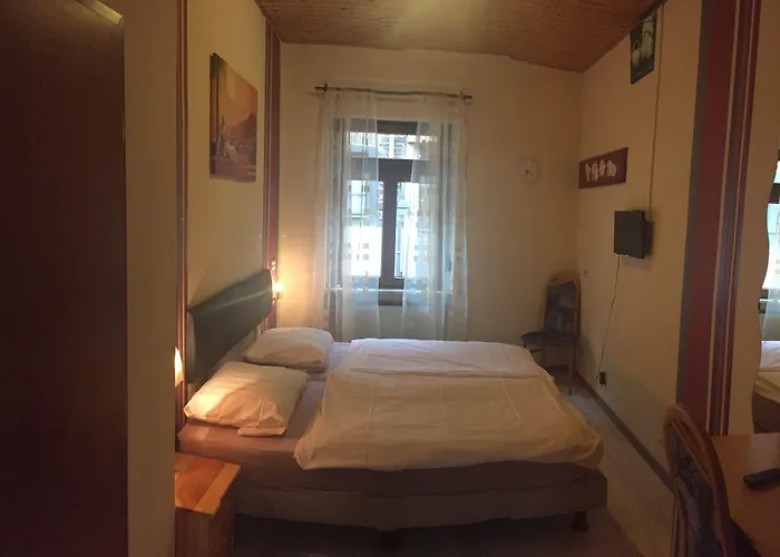 Zur Dorfschaenke Hotel Klotten